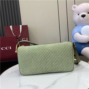 구찌 하프 홀스빗 미디엄 숄더백 860787 2025/신상