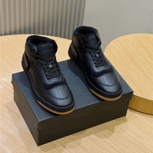 생로랑 남성용 스니커즈 Y70728-2 2025/신상