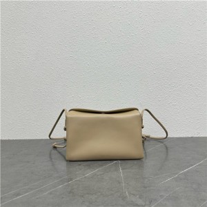 셀린느 트리오 플랩 숄더백 100862 2025/신상