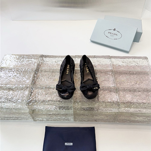 프라다 여성용 단화 P43524-1 2026/신상