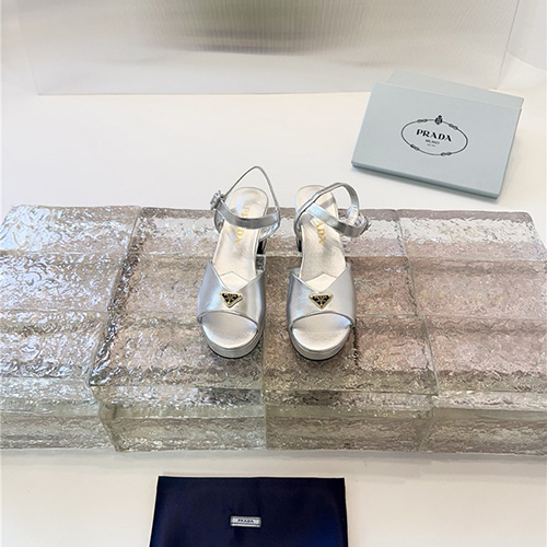 프라다 여성용 샌들 (굽높이7.5CM) P76413-2 2026/신상