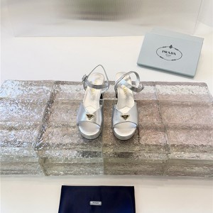 프라다 여성용 샌들 (굽높이7.5CM) P76413-2 2026/신상