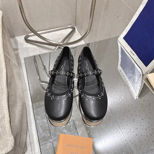 루이비통 여성용 단화 L69473-1 2026/신상