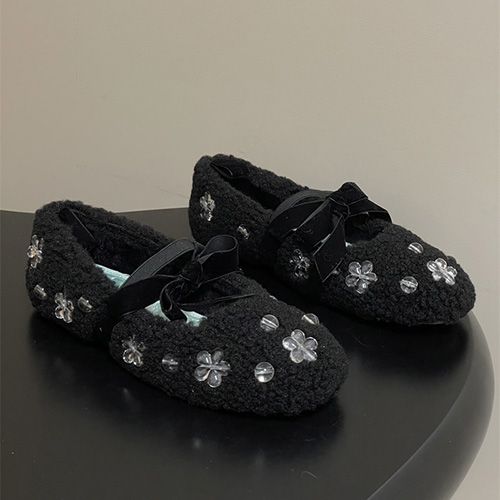 미우미우 여성용 단화 M84253-2 2026/신상