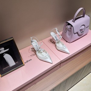 지미추 여성용 샌들 (굽높이10CM) J88787-1 2026/신상