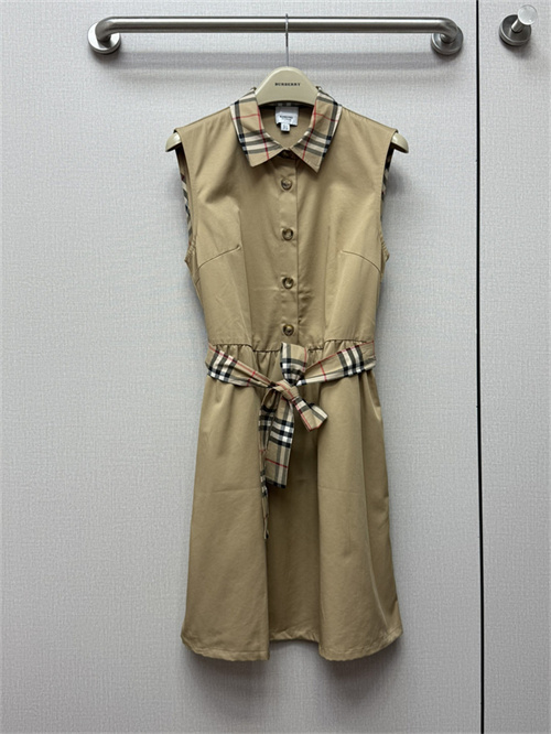 버버리 조끼 원피스 B42602 2026/신상