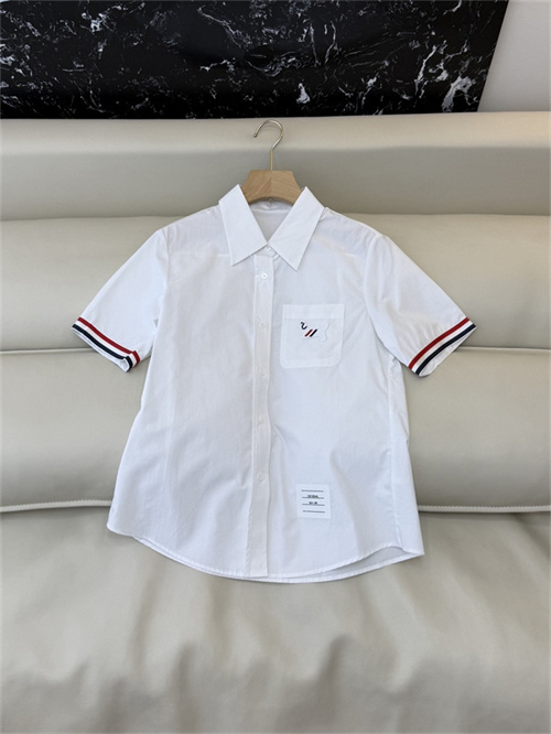 톰브라운 반팔 셔츠 T52602 2026/신상