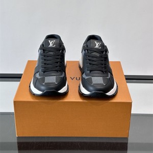 루이비통 남성용 스니커즈 L90009-2 2026/신상