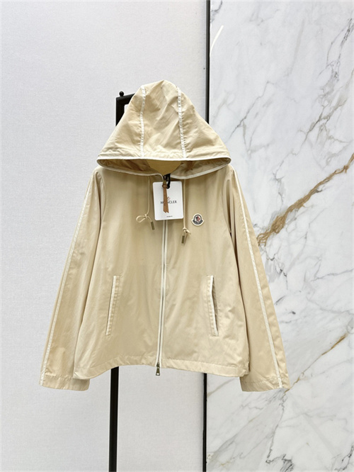 몽클레어 바람막이 후드 자켓 M63409 2026/신상