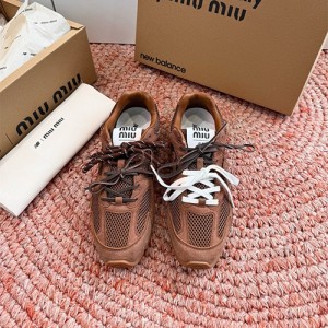 미우미우 여성용 스니커즈 M55966-2 2026/신상