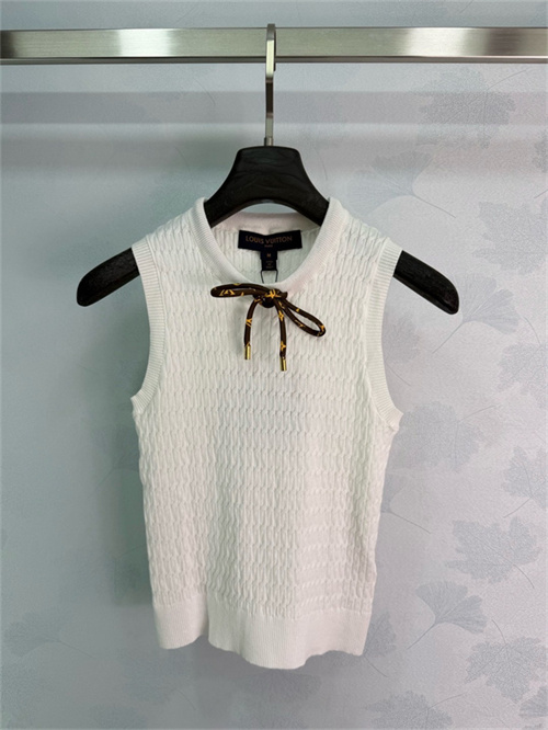 루이비통 민소매 L82058 2026/신상