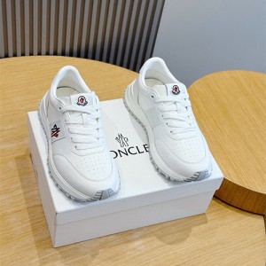 몽클레어 남성용 스니커즈 M18944-2 2026/신상