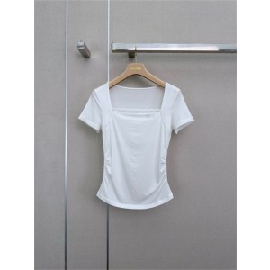 미우미우 반팔 티셔츠 M01457 2026/신상