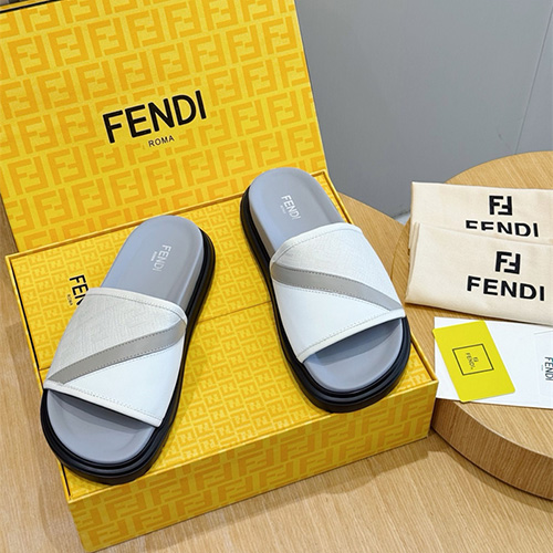 펜디 남성용 슬리퍼 F79682-2 2026/신상