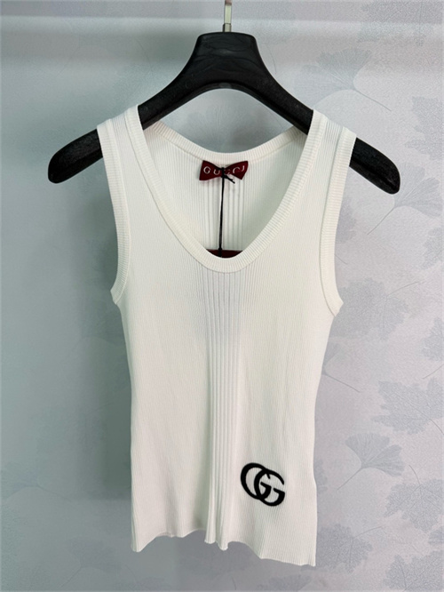 구찌 민소매 G91858 2026/신상