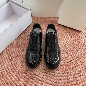 메종 마르지엘라 남여공용 스니커즈 M60883-1 2026/신상