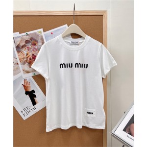 미우미우 반팔 티셔츠 M81756 2026/신상