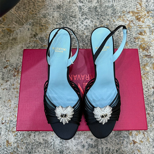 발렌티노 여성용 샌들 (굽높이9CM) V48556-1 2026/신상