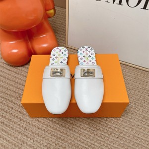 루이비통 여성용 슬리퍼 L86359-2 2026/신상