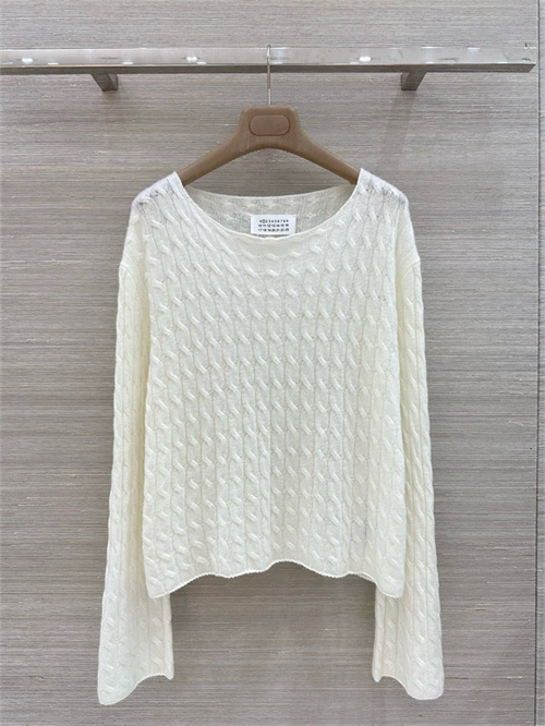 메종 마르지엘라 긴팔 니트 M42859 2026/신상