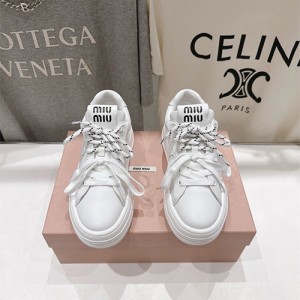 미우미우 여성용 스니커즈 M57967-1 2026/신상