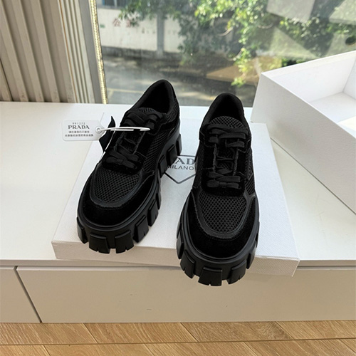 프라다 여성용 스니커즈 P68433-2 2026/신상