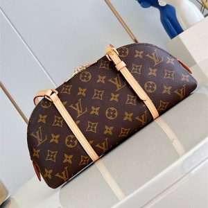 루이비통 스콰이어 이스트 웨스트 숄더백 M28953 2026/신상