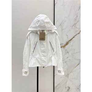 버버리 바람막이 후드 자켓 B04502 2026/신상